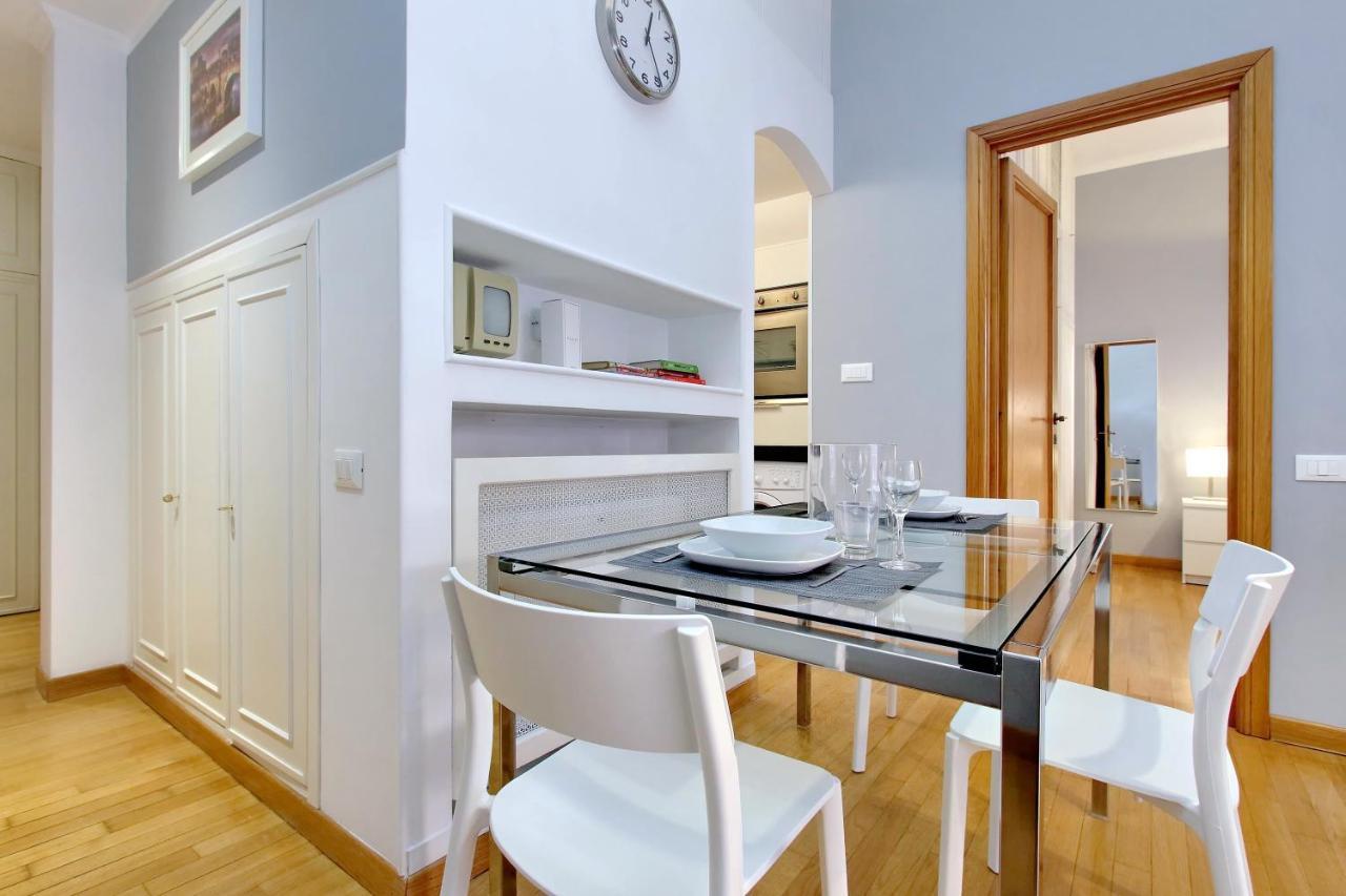 Appartement Frezza à Rome Extérieur photo