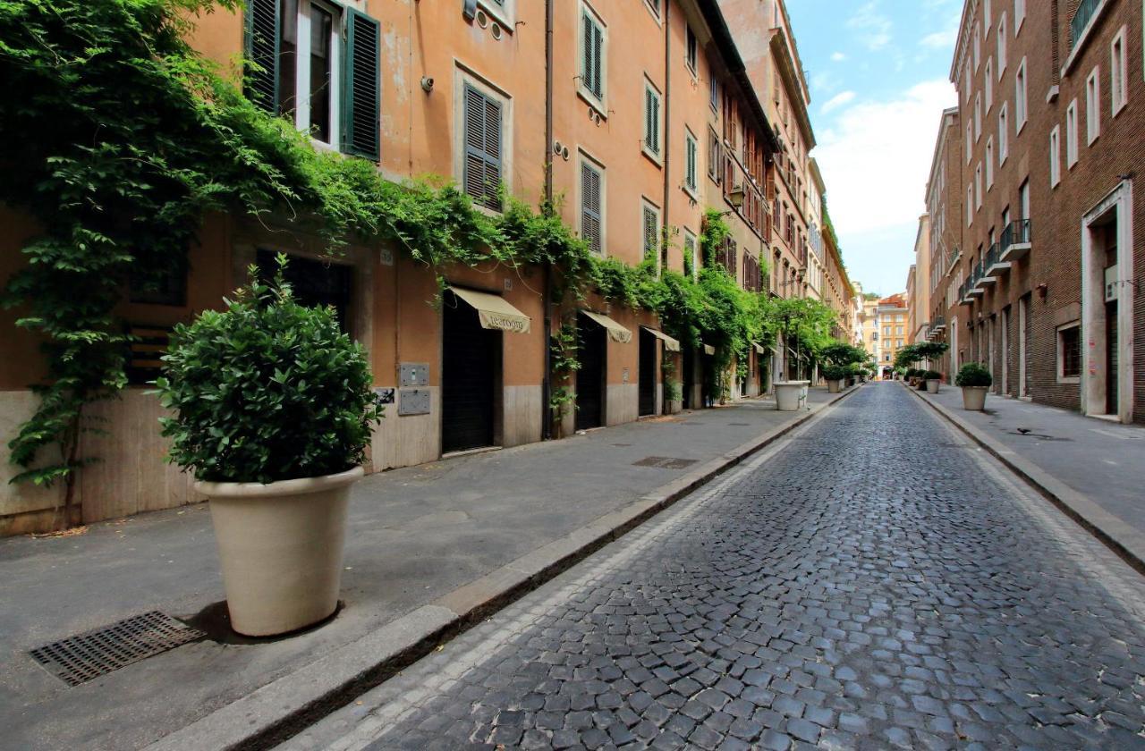 Appartement Frezza à Rome Extérieur photo